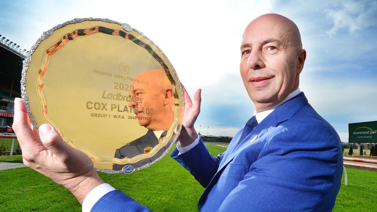 Cox Plate made of gold