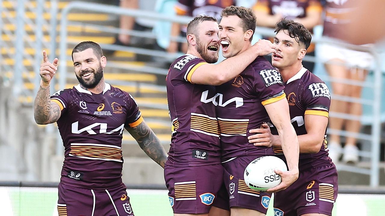 Corey Oates celebrates a try (Photo by Mark Kolbe/Getty Images)