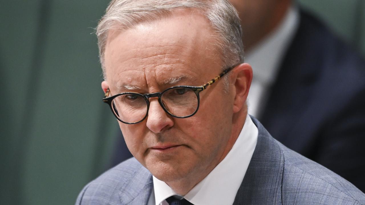 Parliament: Anthony Albanese Fires Up Over Question From Peter Dutton ...