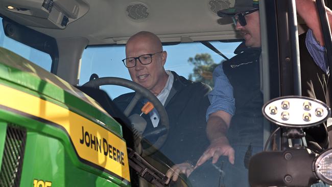 Peter Dutton revs up his campaign in northern Tasmania on Thursday. Picture: AAP