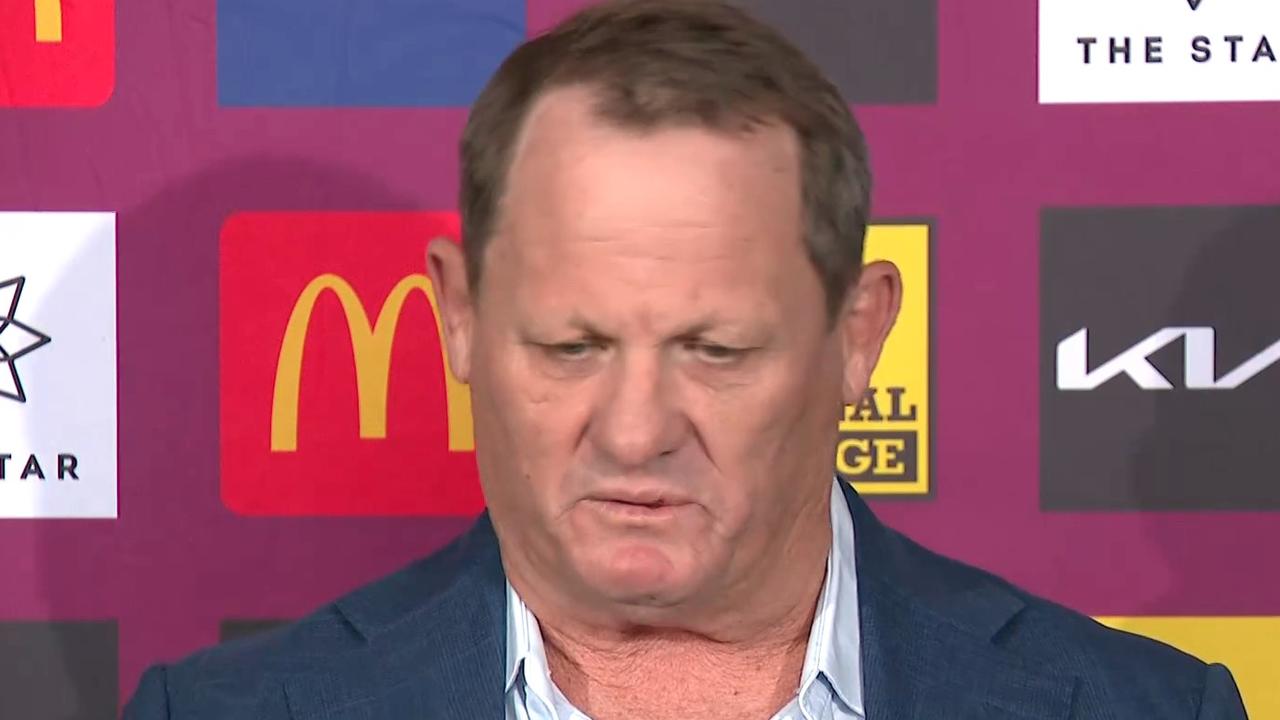 Kevin Walters in tears during Brisbane Broncos farewell press ...