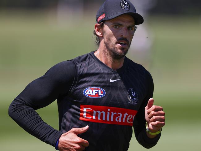 MELBOURNE.  22/11/2021.  Collingwood training officially resumes at Olympic Park . Collingwood skipper Scott Pendlebury leading by example at training today   ...  Photo by Michael Klein.