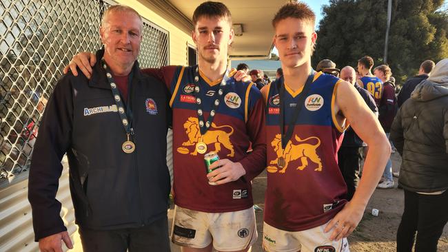 South Morang coach Gary Hall with sons Tye and Kain. Picture: Ben Higgins