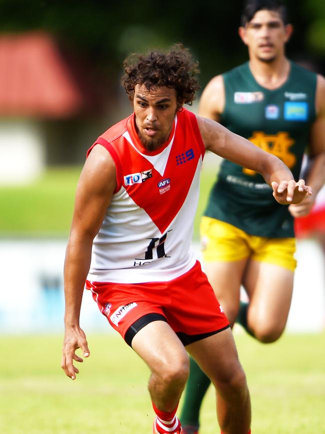 Jayo Rivers in action in the NTFL Premier League at Gardens oval in Darwin.