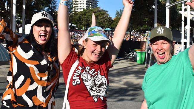 Alecia Lennon, Freyja Atkins and Fiona Atkins at day 3 of the 2023 Caloundra Music Festival. Photo: Elizabeth Neil