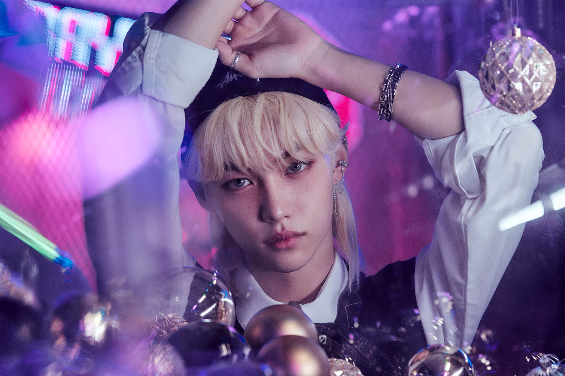 Stray Kids' Felix displays his opulent visuals at the Louis