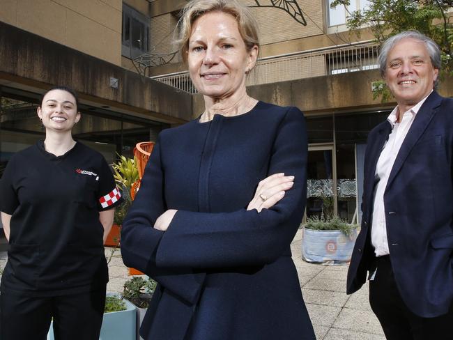 Last of the COVID patients to leave Monash Hospital. Medical Director, Infection prevention and Epidemiology Rhonda Stuart (centre) with CEO Andrew Stripp (right) and COVID Ward 32 nurse Alice Jones.           Picture: David Caird