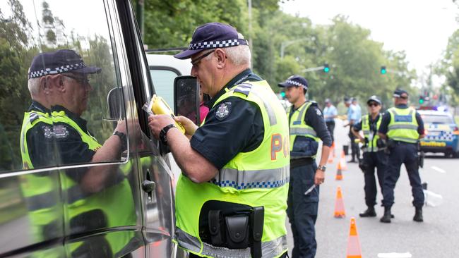 Christmas New Year Road Safety Crackdown Dozens Of Drunk Drugged 