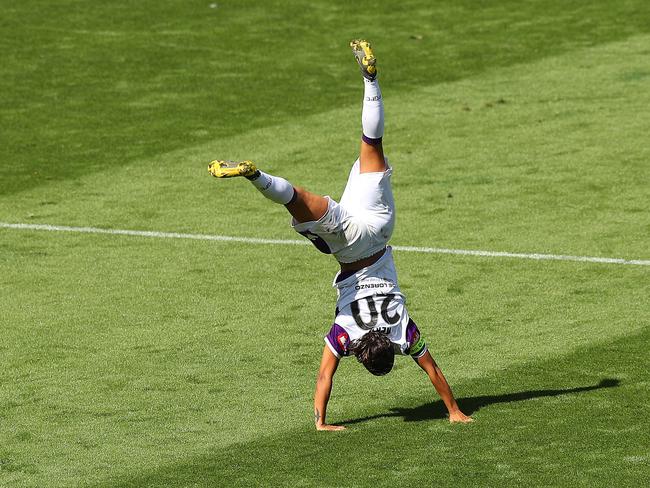 MELBOURNE, AUSTRALIA - FEBRUARY 10: Sam Kerr of the Glory  celebrates her third goal during the W-League Semi Final match between the Melbourne Victory and Perth Glory at AAMi Park on February 10, 2019 in Melbourne, Australia. (Photo by Graham Denholm/Getty Images)