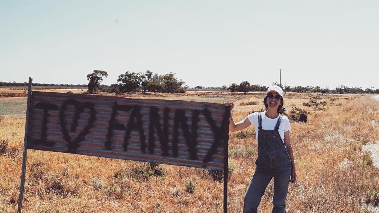 Rural and regional Australia loves Fanny Lumsden for her Country Halls tour. Picture: Supplied.