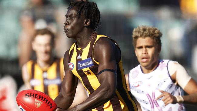 Changkuoth Jiath was one of the Hawks’ best against Fremantle before his untimely injury in the third quarter. Picture: AFL Photos/via Getty Images