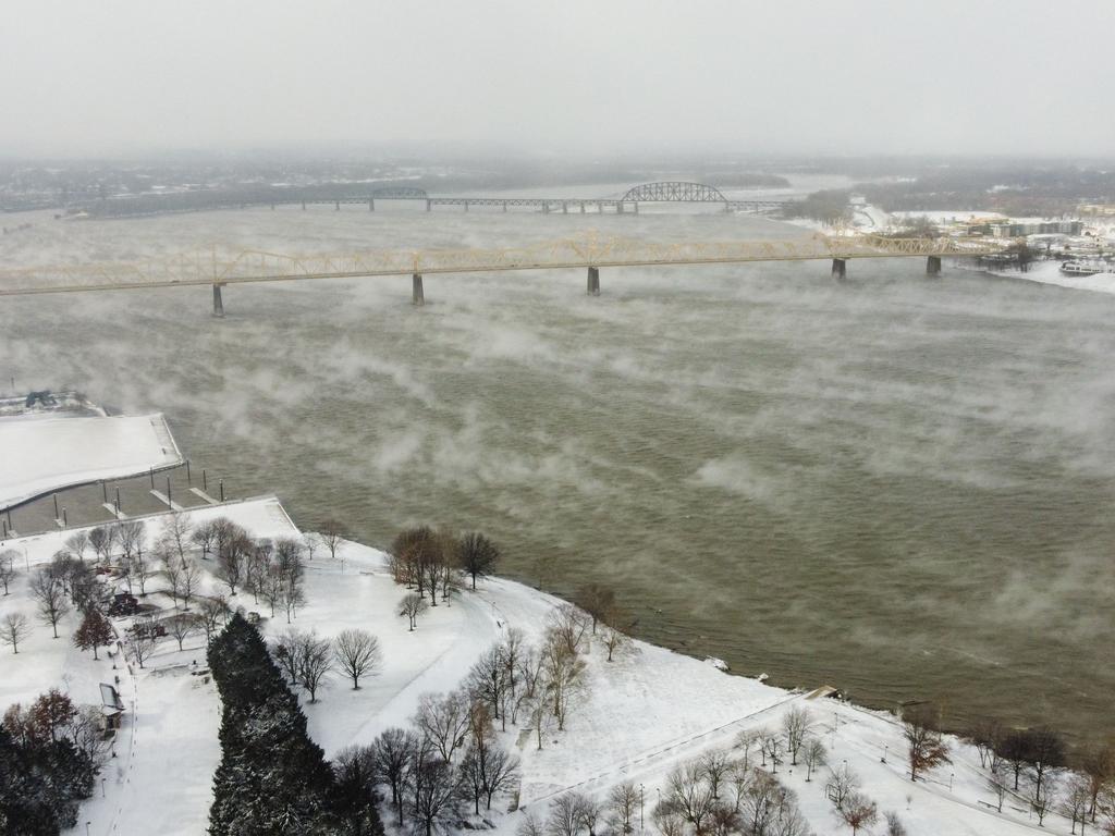 The Ohio River is seen in Louisville, Kentucky, under freezing temperatures on December 23, 2022. Picture: Leandro Lozada / AFP.