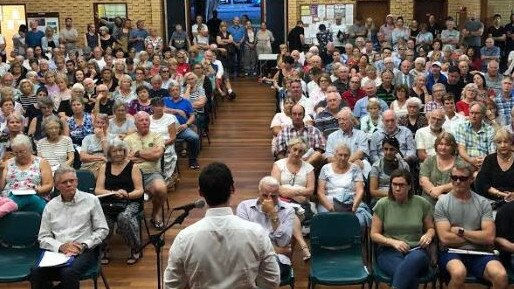 Bonney MP Sam O'Connor addresses a Labrador meeting about the City Plan.