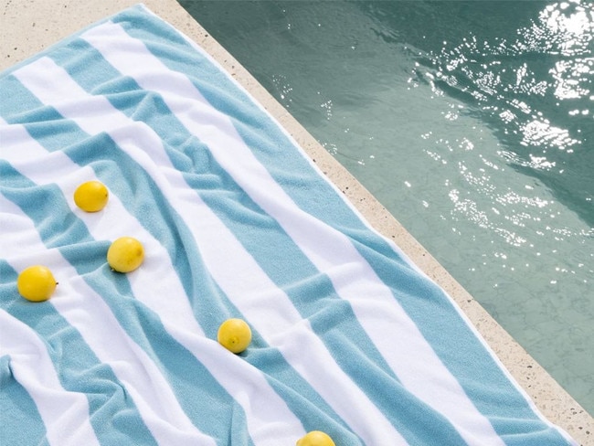 These are the best beach towels on the market right now.
