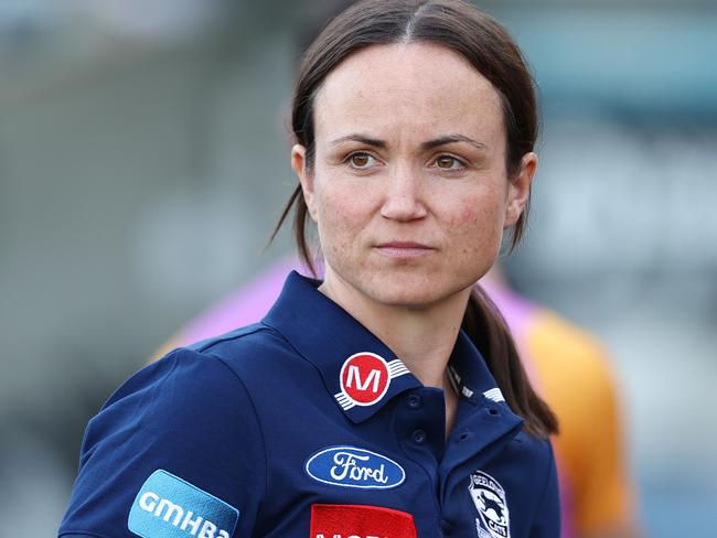 MELBOURNE . 23/02/2023.  AFL . Geelong vs Hawthorn at Kardinia Park, Geelong. Daisy Pearce who is now part of the Geelong coaching staff at 3\\4 time . Pic: Michael Klein