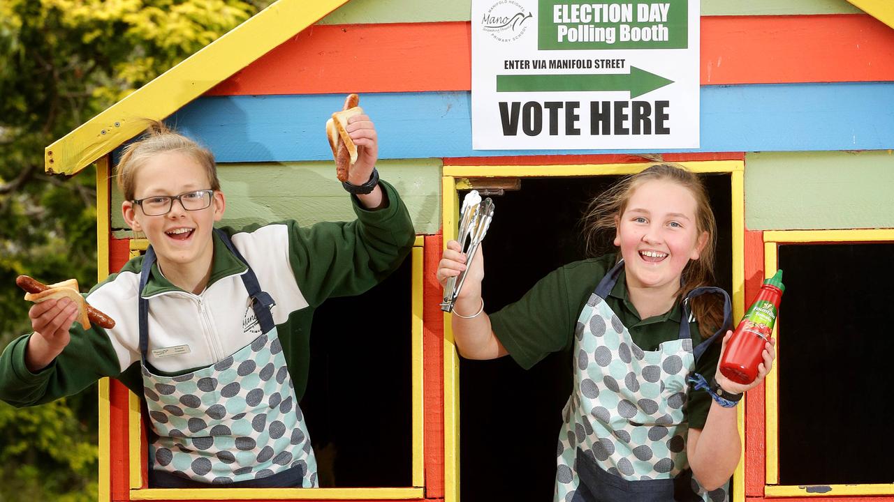 These students from Manifold Heights Primary School helped cook up democracy sausages to raise money for their school at the last Victorian election in 2018. Picture: Alison Wynd