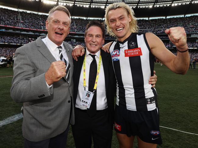 MELBOURNE , AUSTRALIA. September 30, 2023. AFL Grand Final between Collingwood and the Brisbane Lions at the MCG.  President Jeff Browne with Darcy and Pete Moore   .Picture by Michael Klein