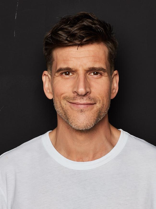 The Bachelor and Bachelorette host Osher Günsberg charges $US32 for a Cameo video and donates the money to charity. Picture: Supplied