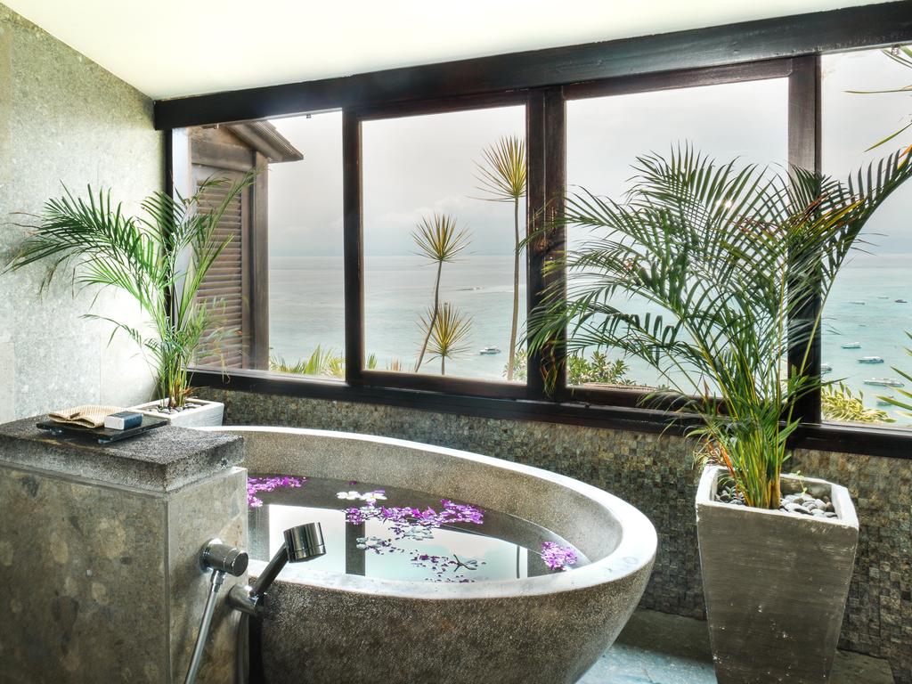 The Frangipani Villa Bathroom at Batu Karang Lembongan Resort & Day Spa.