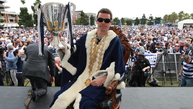 Matthew Scarlett with the 2011 premiership cup.