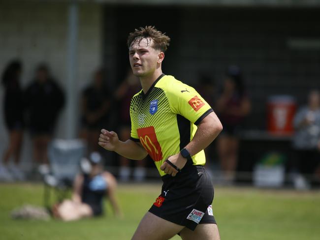 Referee Bailey Clark. Picture Warren Gannon Photography