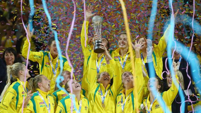 The Diamonds celebrate winning the 2015 Netball World Cup