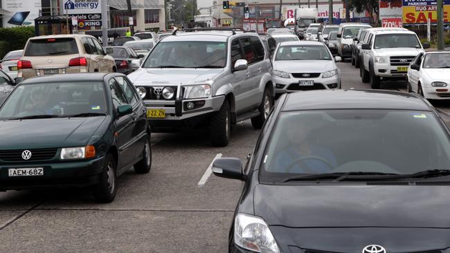 Traffic delays Eastbound on Parramatta Road Auburn after a truck break down near Silverwater Road Picture: Stephen Cooper