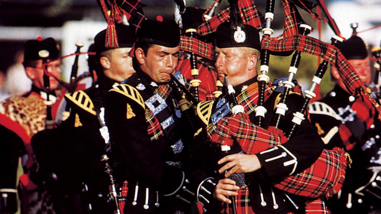 Second deals hand bagpipes