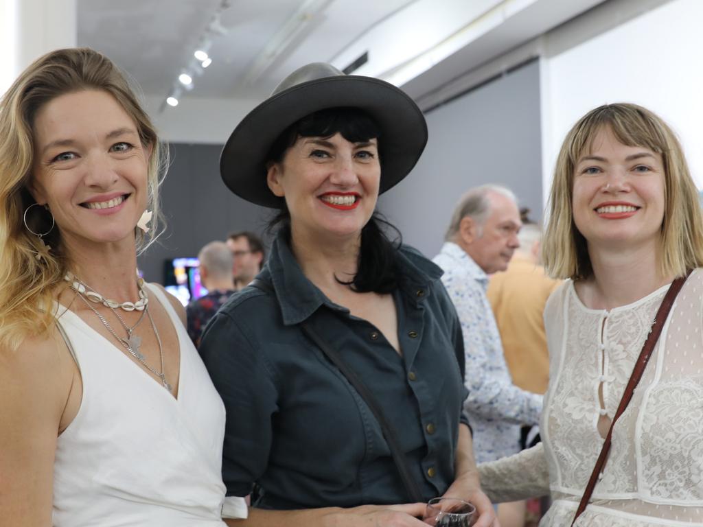 Kerrie Everett-Horrocks, Meg Allford and Shelly McConochie at the Umbrella Studio Contemporary Arts exhibition launch