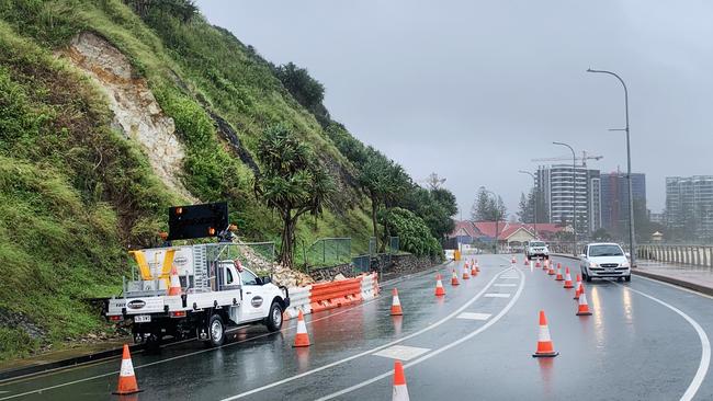 A small landslide at Kirra Hill Coolangatta has caused a lane of traffic to be blocked when debris crashed through fencing and onto the road way. NCA NewsWire / Scott Powick