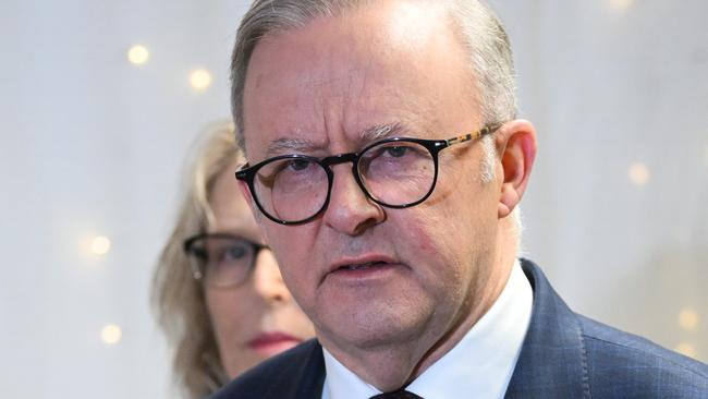 BRISBANE, AUSTRALIA - NewsWire Photos - JULY 17, 2024. The Prime Minister, Anthony Albanese visits a childcare with Laborâs candidate for the seat of Brisbane, Madonna Jarrett. Picture: Dan Peled / NewsWire