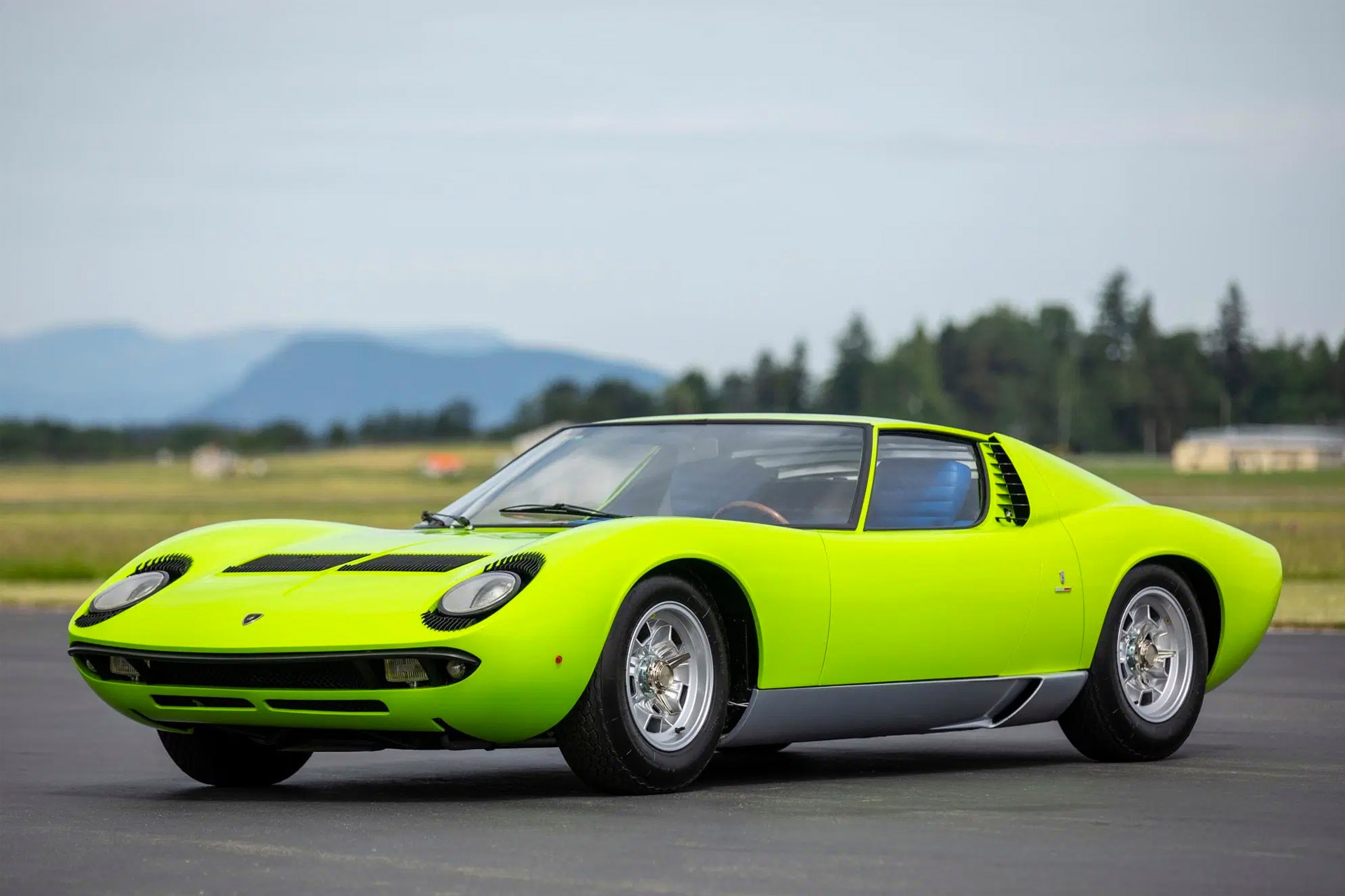 This Immaculate 1968 Lamborghini Miura Is About As Pretty As They Come - GQ  Australia