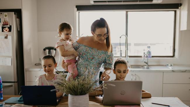 Photographer Libby Twine homeschooling her children through COVID-19