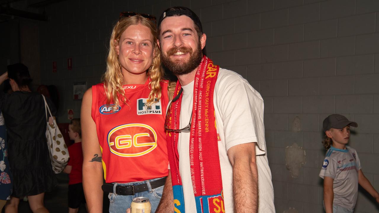 Fans out in numbers as Gold Coast Suns played North Melbourne at TIO ...