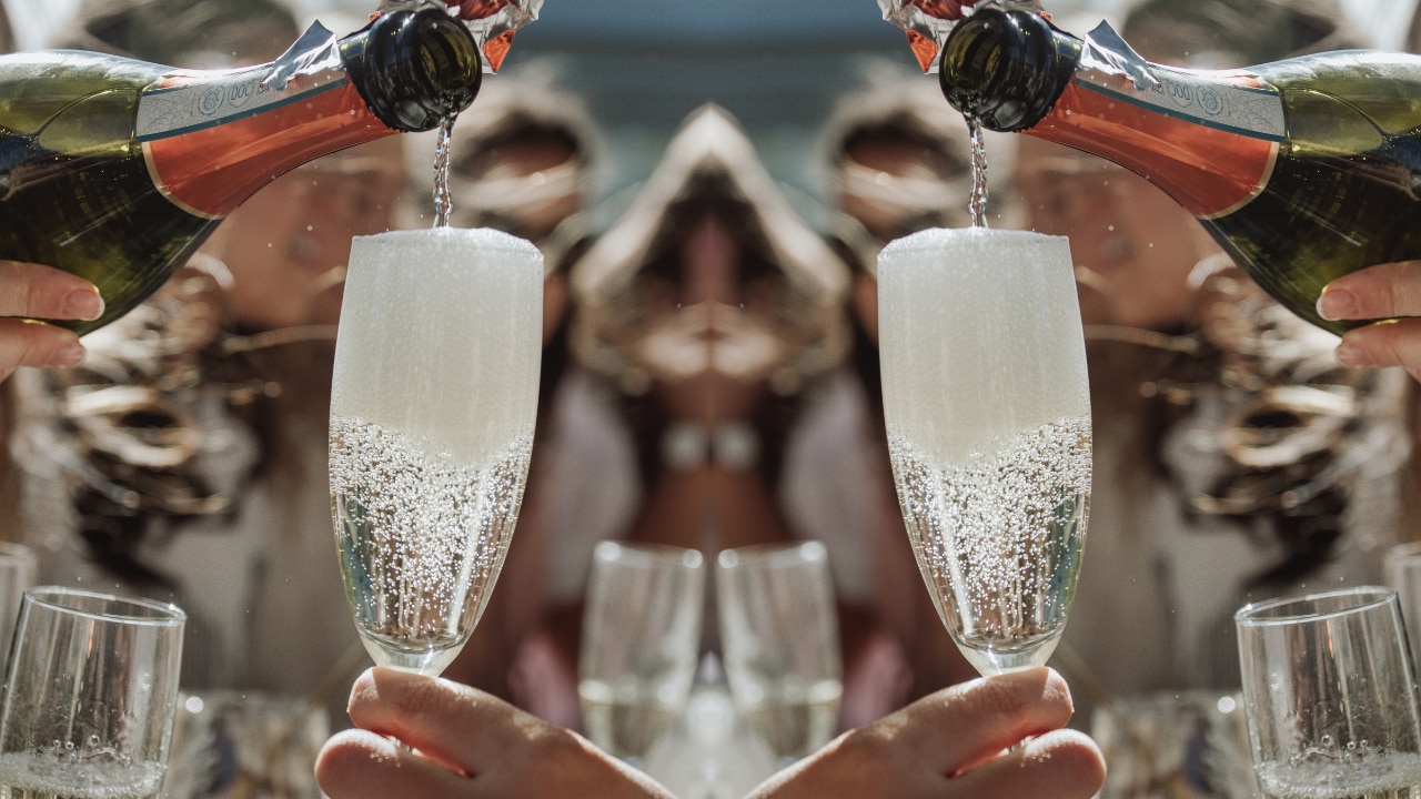 10 Best Non Alcoholic Champagne and Prosecco Brands to Try in 2023