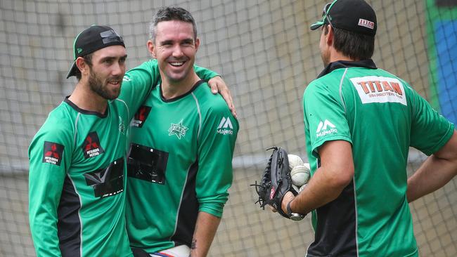 Coach Stephen Fleming shares a laugh with Glenn Maxwell and Kevin Pietersen. Picture: Ian Currie