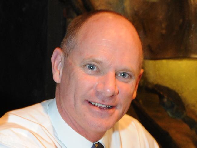 Campbell Newman with Chyna Tolhurst opening the new platypus enclosure at Walkabout Creek.