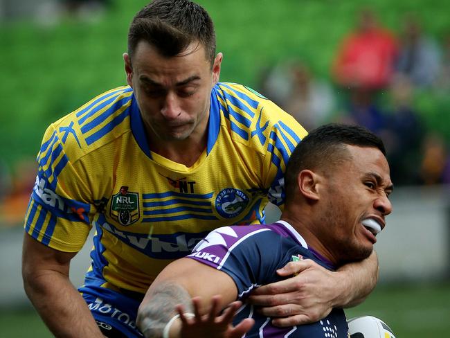 Lee Mossop monsters Ben Roberts in the last of his three games for the Eels. Picture: Colleen Petch