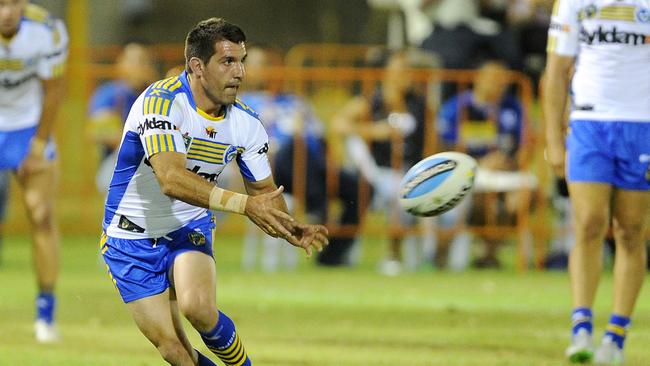 Isaac De Gois fires off a pass for the Eels against the Titans in Alice Springs.