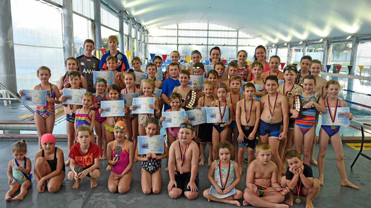 Roma swimmers lap up excellence awards | The Courier Mail