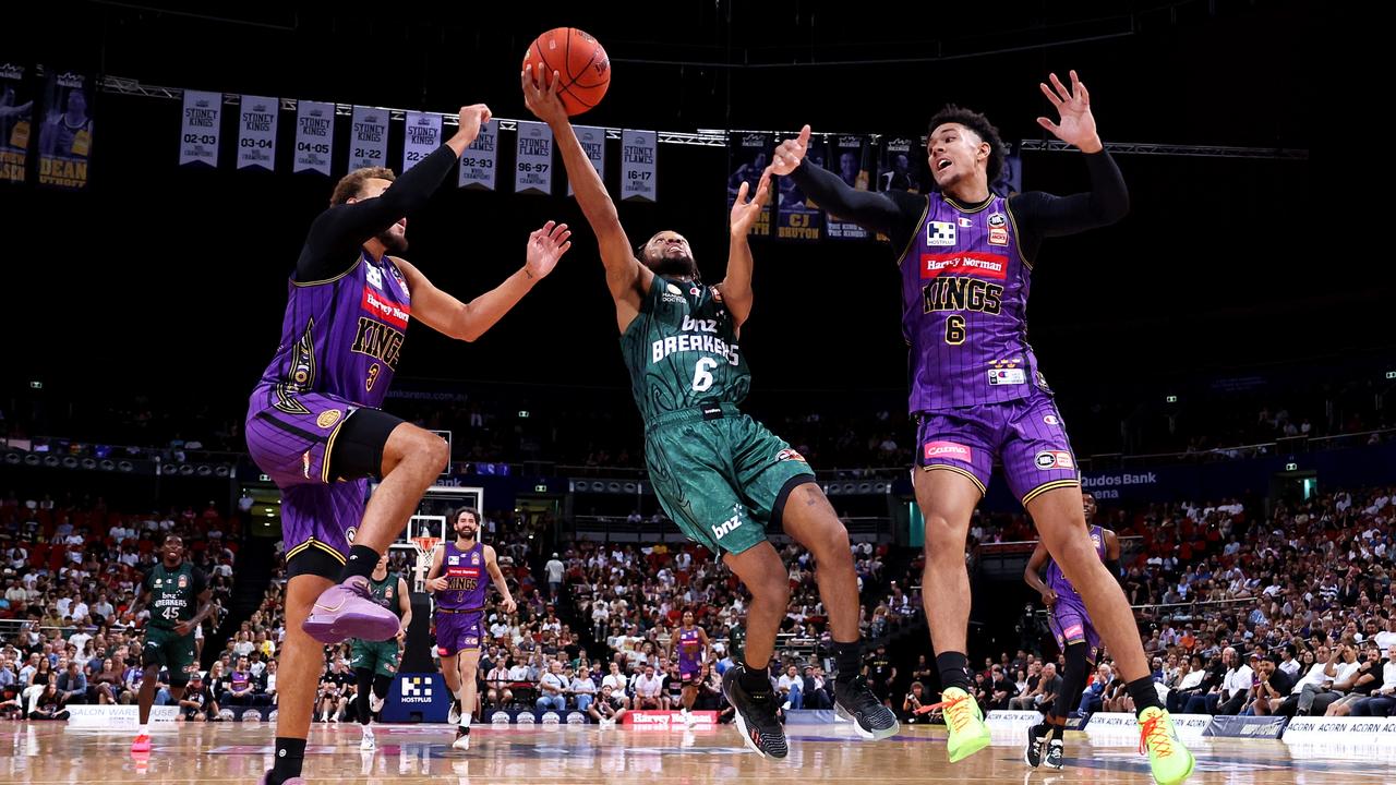 Champs KOd by stunning NBL play-ins dagger after Tassie star delivers ‘one of the great games’