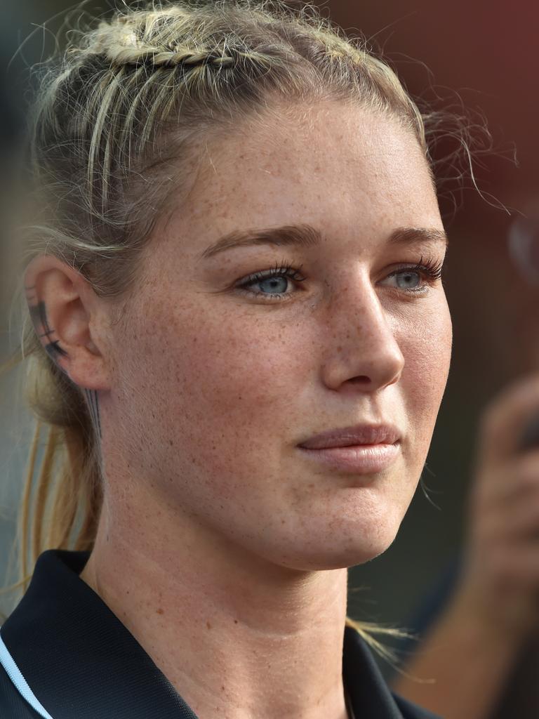 Tayla Harris AFLW Photo Controversy Goes Global Herald Sun