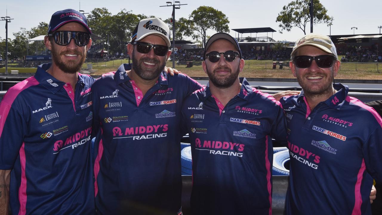 All the photos as revheads crowd into Darwin for Supercars action