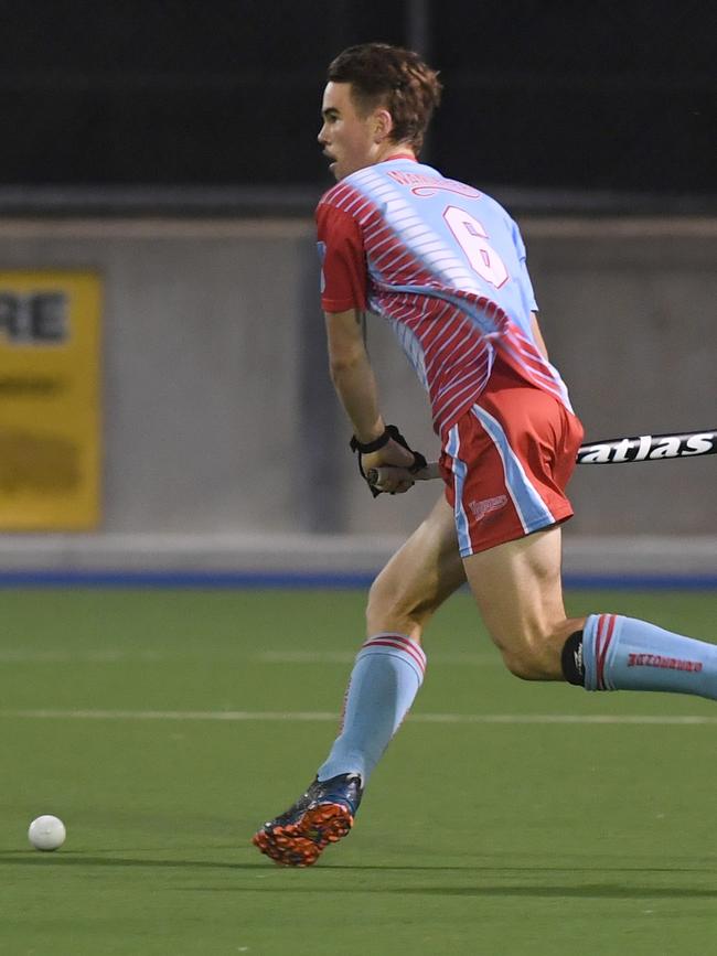 Wanderers' Hayden Pease with the ball