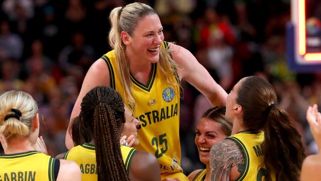 SYDNEY, AUSTRALIA - OCTOBER 01: Lauren Jackson of Australia celebrates with team mates after playing her final Opals game during the 2022 FIBA Women's Basketball World Cup 3rd place match between Canada and Australia at Sydney Superdome, on October 01, 2022, in Sydney, Australia. (Photo by Kelly Defina/Getty Images)