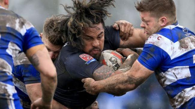 Fuifui Moimoi takes on the Siddal defence.