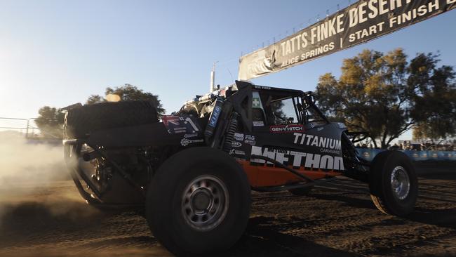 Action from Day 1 of the 2024 Finke Desert Race.