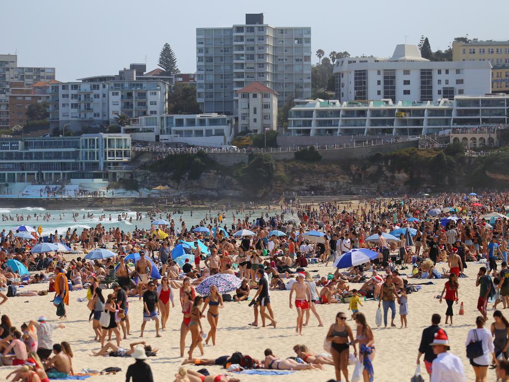 Sydney Nsw And Bondi Beach Swelter In Summer Sun Daily Telegraph 0178