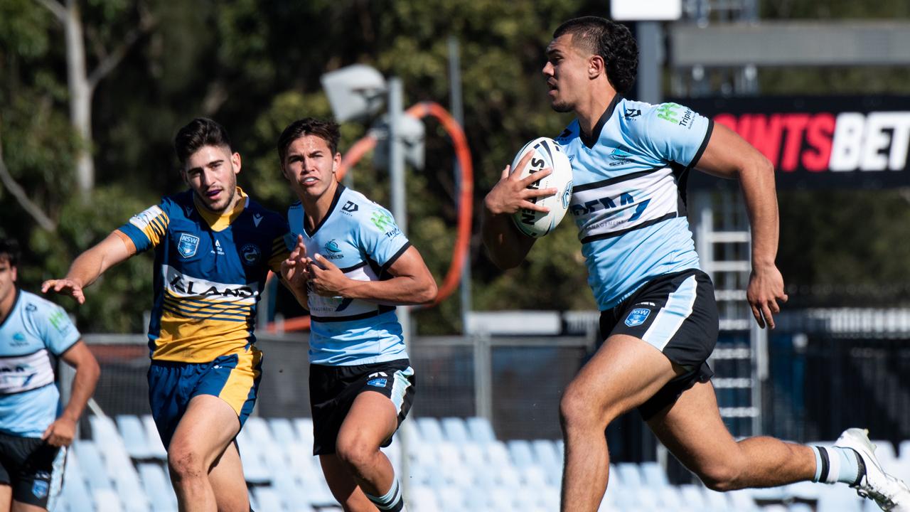 Cronulla charges towards the Eels. Picture: Monique Harmer