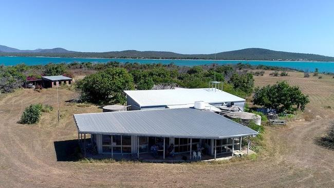 Poole Island in the Whitsundays has hit the market.